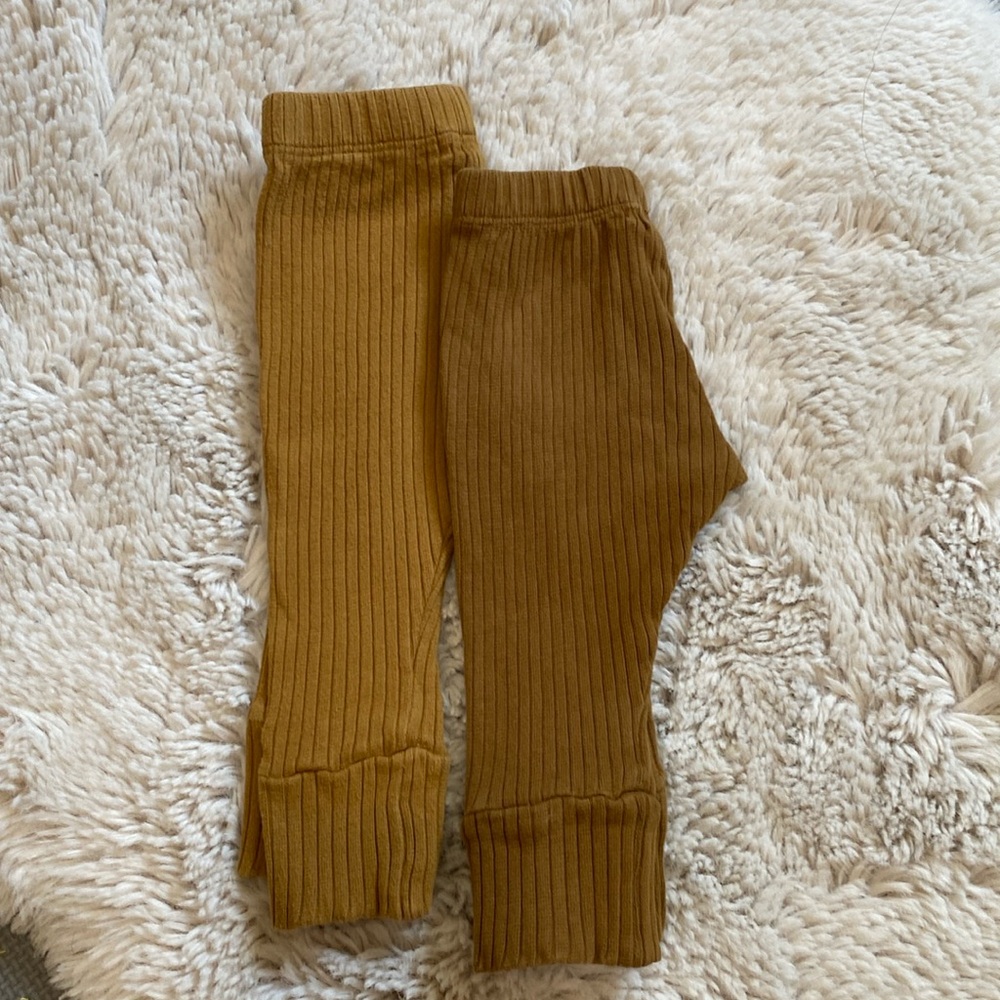 Simple folk leggings